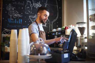 Barista mit Registrierkasse - CUF10217