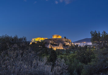 Die Akropolis bei Nacht beleuchtet, Athen, Attiki, Griechenland, Europa - CUF12667