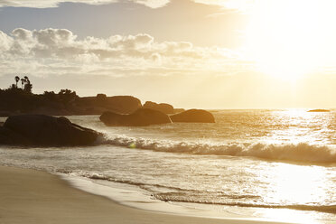 Deserted beach at sunset, Schotsche kloof, Western Cape, South Africa - CUF12821