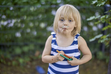 Portrait of little girl with painted face - BEF00111