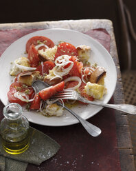 Tomatensalat mit Brot - CUF15581