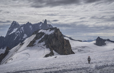 Bergsteiger auf Gletscher, Mer de Glace, Mont Blanc, Frankreich - CUF15902