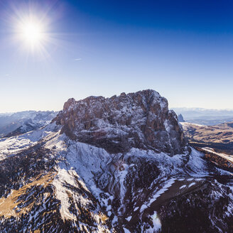 Berggipfel, Dolomiten, Italien, aus dem Hubschrauber aufgenommen - CUF17866