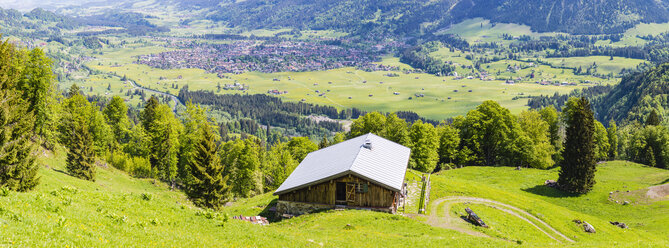 Deutschland, Bayern, Oberallgäu, Oberstdorf, Berghütte - WGF01192