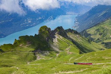 Zugfahrt durch die Berge, Brienzer Rothorn, Berner Oberland, Schweiz - CUF20193