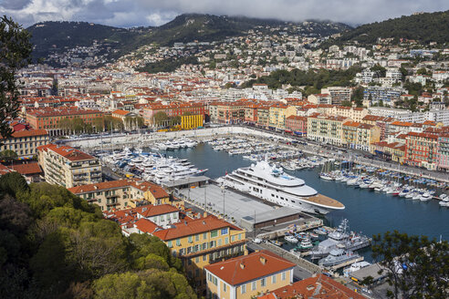 Frankreich, Provence-Alpes-Côte d'Azur, Nizza, Port Lympia - ABOF00374