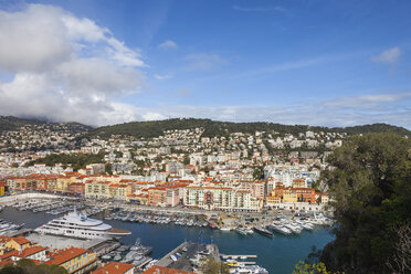 France, Provence-Alpes-Cote d'Azur, Nice, Cityscape and Port Lympia from above - ABOF00375