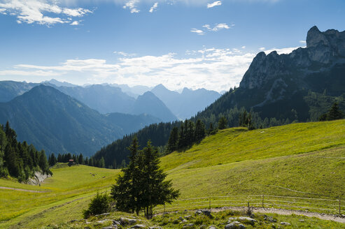 Österreich, Tirol, Maurach, Rofangebirge - UMF00824