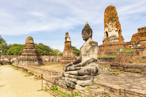 Thailand, Ayutthaya, Ruinen des Wat Mahathat - WPEF00393