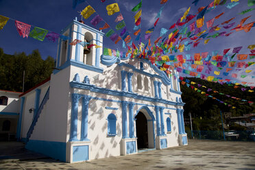 Kirche in Sierra Norte, Oaxaca, Mexiko - ISF07749