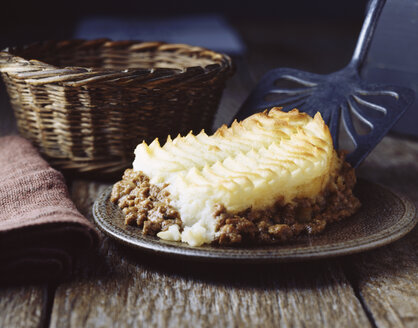 Home-made cottage pie on plate - CUF21916