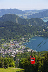 Austria, Salzburg State, Salzkammergut, St. Gilgen, Wolfgangsee, Zwoelferhorn cable car - WWF04226