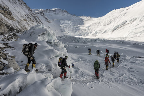 Nepal, Solo Khumbu, Everest, Sagamartha-Nationalpark, Bergsteiger im Western Cwm - ALRF01231