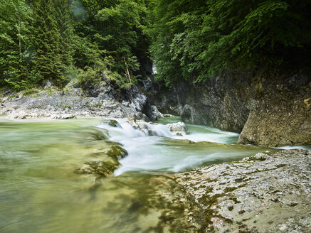 Österreich, Tirol, Brandenberg, Brandenberger Ache - CVF00737