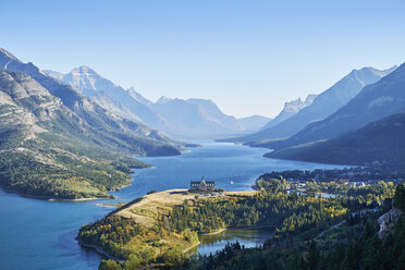 Hoch und Blick auf den Waterton Lakes National Park, Alberta, Kanada - ISF09348