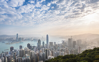 Skyline von Hongkong und Victoria-Hafen, Hongkong, China - CUF28316