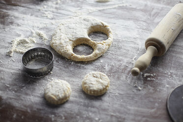 Baking preparation with scone dough and pastry cutters - CUF28378