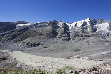 Österreich, Kärnten, Nationalpark Hohe Tauern, Großglockner und Pasterzegletscher, Blick von der Kaiser-Franz-Josefs-Höhe - GWF05532