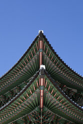 Low angle view of corner of pagoda roof, Korea, Seoul - CUF30419