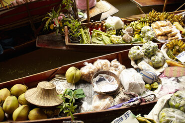 Fresh fruit market stall, Rachaburi, Thailand - CUF30718