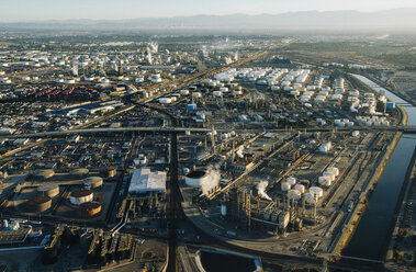 Ölraffinerie, Blick von oben, Los Angeles, CA, USA - ISF09696