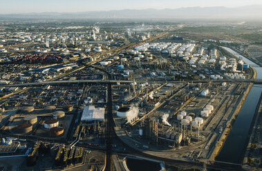 Oil refinery, elevated view, Los Angeles, CA, USA - ISF09696