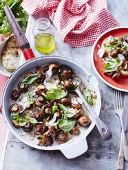 Sauteed mushrooms with basil pesto - CUF32741