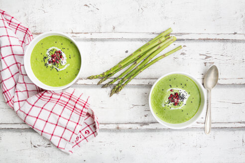 Grüne Spargelsuppe mit Granatapfelkernen und schwarzem Sesam - LVF07112