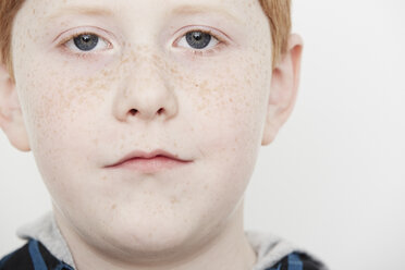 Boy with freckles, close up - ISF10512