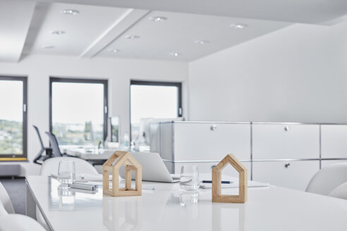 Architectural models on desk in office - RORF01276