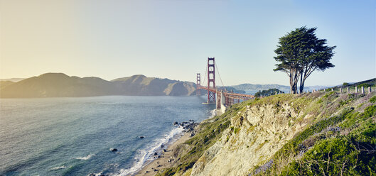 Golden Gate Bridge, San Francisco, California, USA - ISF12800