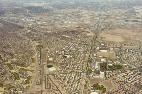 Luftaufnahme einer Stadtentwicklung, Nevada, USA, lizenzfreies Stockfoto