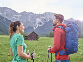 Austria, Tyrol, Mieming, couple hiking in alpine scenery - CVF00871