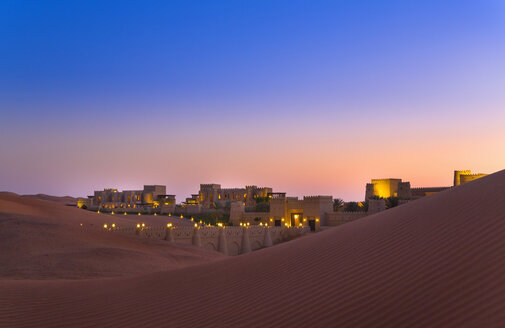Wüste Rub al-Khali, leeres Viertel, Wüste Liwa, Qasr Al Sarab Desert Resort, Vereinigte Arabische Emirate - CUF35578