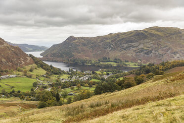 United Kingdom, England, Cumbria, Lake District, panoramic view of Glenridding and Ullswater lake - WPEF00555