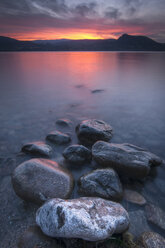 Shoreline rocks, Okanagan Lake, Naramata, British Columbia, Canada - ISF15261