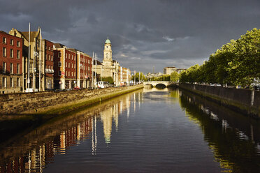 Liffey river and riverside buildings, Dublin, Republic of Ireland - ISF16367