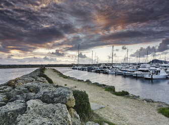 Yachten im Yachthafen, Fremantle, Westaustralien - ISF16773