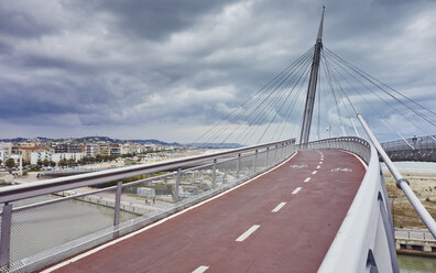 Cycle bridge and waterfront, Pescara, Abruzzo, Italy - ISF16802