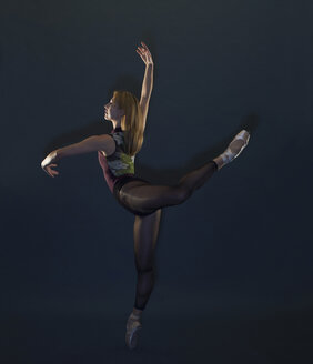 Balletttänzerin im Gleichgewicht - CUF41251
