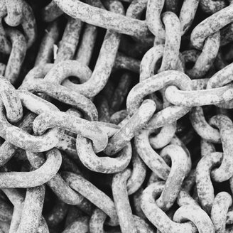 Close up of industrial chains in a heap. - MINF00026