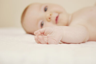 Focus on baby's hand - CUF42065