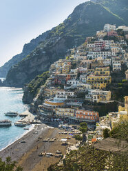 Häuser am Berghang, Positano, Amalfi-Halbinsel, Kampanien, Italien - CUF42118