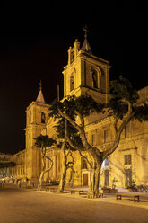 St John's Co-Cathedral illuminated at night, Valletta, Malta - CUF42122