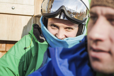 Porträt einer jungen Skifahrerin, Warth, Vorarlberg, Österreich - CUF42160