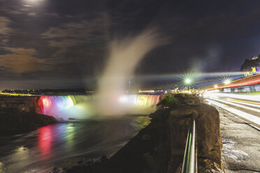 Kanada, Ontario, Niagarafälle bei Nacht - WPEF00699