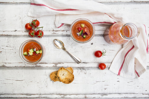 Hausgemachte Gazpacho im Glas - LVF07285