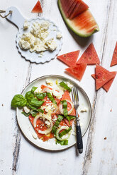 Wassermelonensalat mit Zwiebeln, Feta und Basilikum - SBDF03676