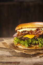 Käse-Speck-Burger - NAF00102
