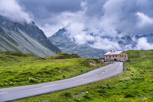 Schweiz, Kanton Graubünden, Albulapass, Hospiz - STSF01690